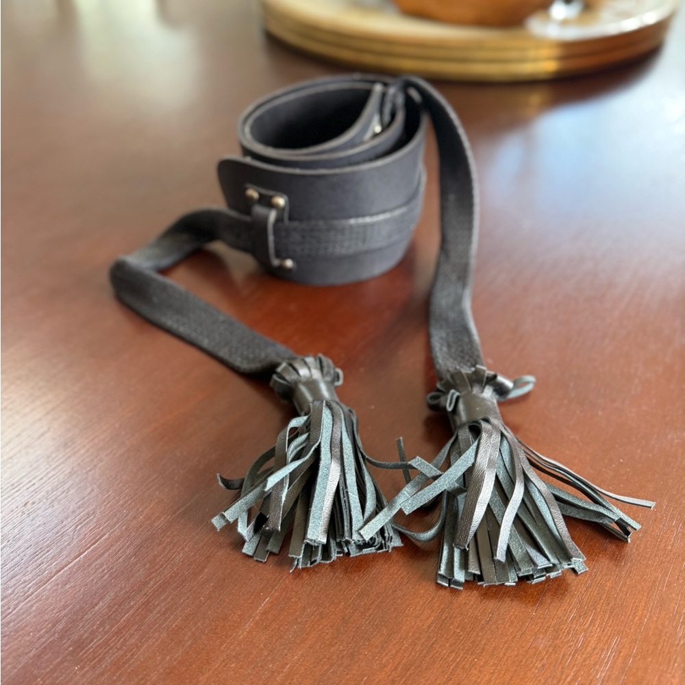 Black Tassel Waist Belt - Women's Fashion Accessory
